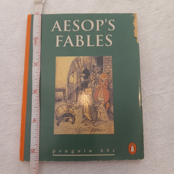 EUC vintage Penguin 60s Aesop's Fables Green With Orange Spine - Picture 5 of 6